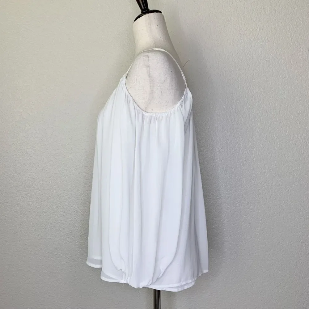 Khloe California White Cold Shoulder Top - Picture 4 of 12